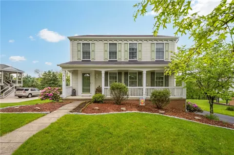 213 Walnut Dr, Eighty Four, PA 15330
