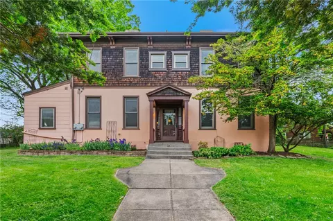 2738 Mount Royal Rd, Pittsburgh, PA 15217