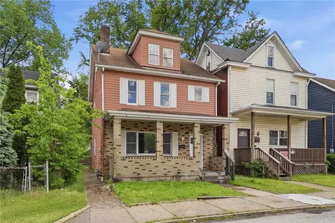 1110 Brackenridge Ave, Brackenridge, PA 15014
