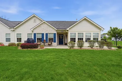 300 Spring Vly, Zelienople, PA 16063