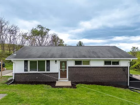775 S S Rdg, Coal Center, PA 15423