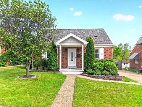 301 Owens Ave, Mckeesport, PA 15133