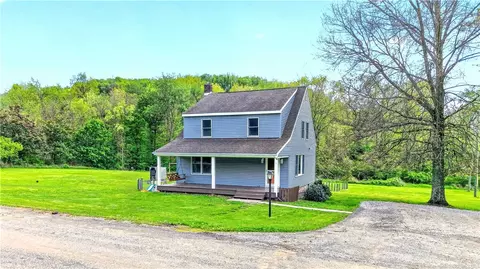 110 Heimann Rd, Latrobe, PA 15650