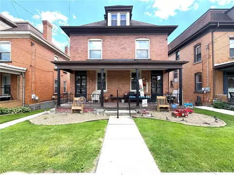 309 W College St, Canonsburg, PA 15317