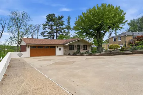 226 Williamsburg Dr, Monroeville, PA 15146