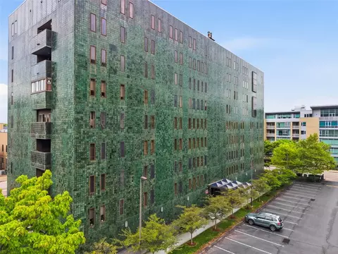 540 N Neville #305, Pittsburgh, PA 15213