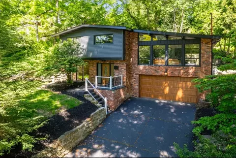 2317 Marbury Rd, Pittsburgh, PA 15221