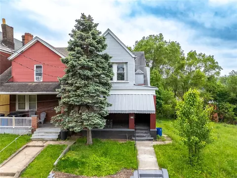 228 Winston, Pittsburgh, PA 15207