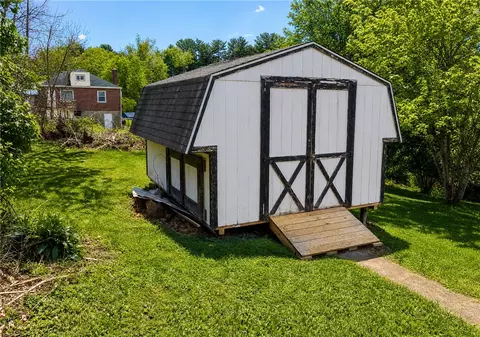 Other - 1106 Delaware St, Export, PA 15632 photo 1 of 8
