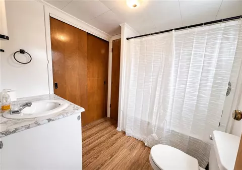 Bath - 1106 Delaware St, Export, PA 15632 photo 1 of 1