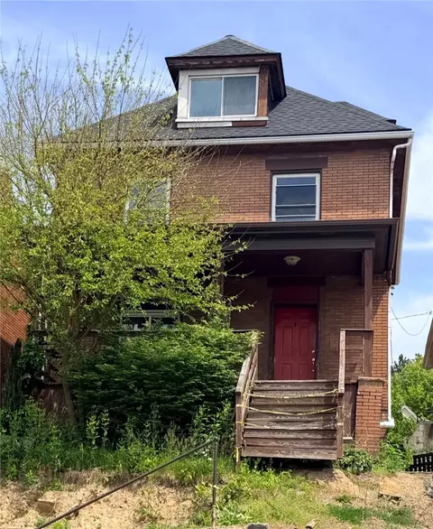 322 Duss Ave, Ambridge, PA 15003