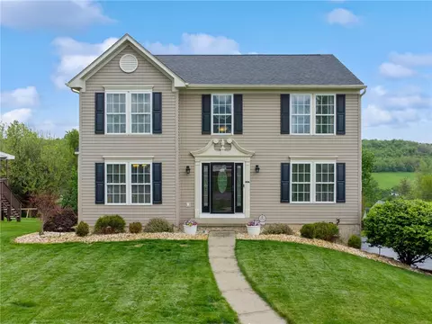 224 Sunrise Dr, Leechburg, PA 15656