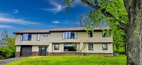 125 Wilma Dr, Apollo, PA 15613
