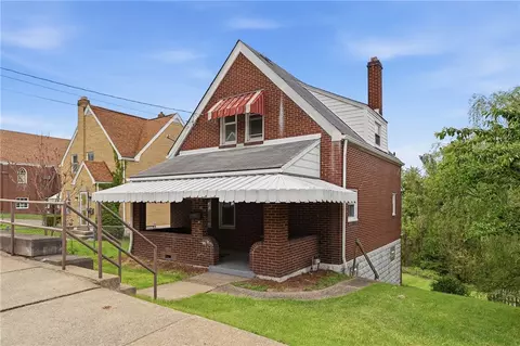 821 Worthington Ave, Clairton, PA 15025