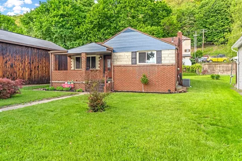 182 Broad, Leetsdale, PA 15056