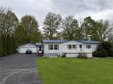 1881 Westford Rd, Jamestown, PA 16134