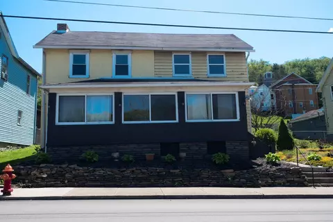 160 N Water, West Newton, PA 15089