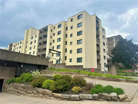 227 S Home Ave #309, Pittsburgh, PA 15202