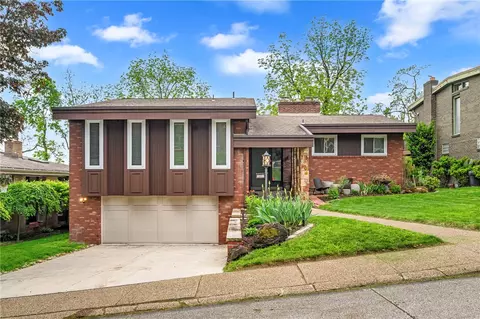2453 Mount Royal Rd, Pittsburgh, PA 15217