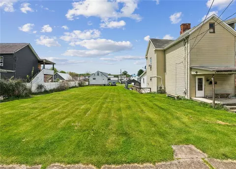 276 Morewood Ave, Blairsville, PA 15717