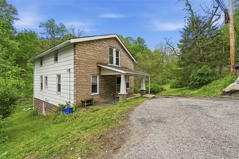 898 Geyer Rd, Pittsburgh, PA 15209