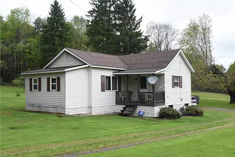 930 Logan Rd, Glen Campbell, PA 15742