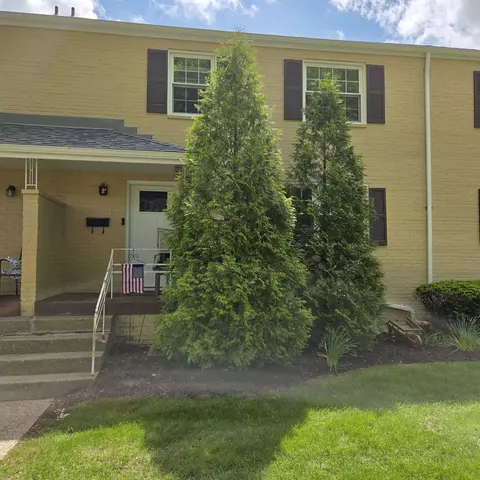 102 Raleigh Ct, Pittsburgh, PA 15237