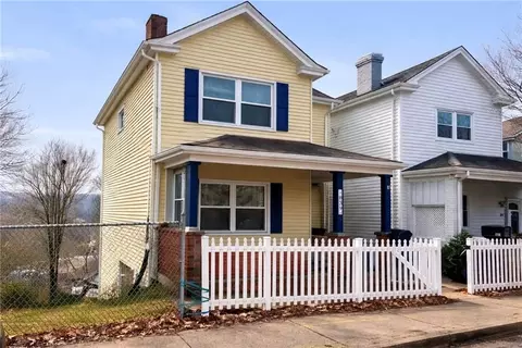 839 Railroad St, Mckees Rocks, PA 15136