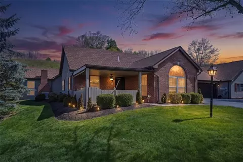 106 Barrington, Oakdale, PA 15071