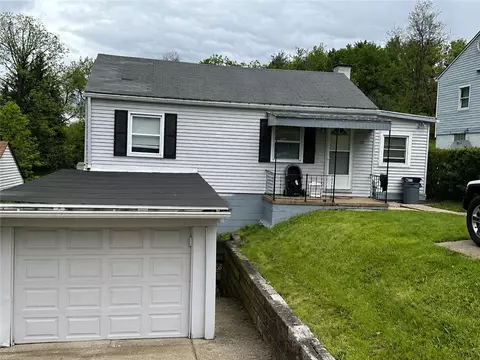 23 Virginia Dr, Mckeesport, PA 15133
