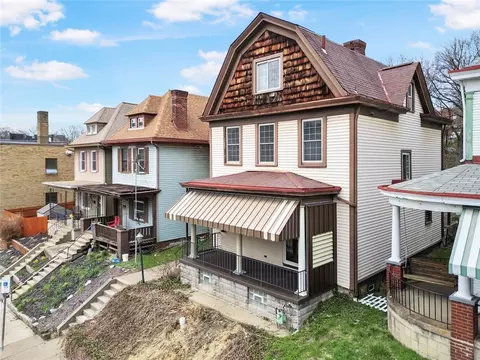 1270 Clairhaven St, Pittsburgh, PA 15205