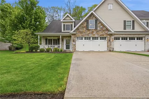303 Torrey Pine Dr, Mars, PA 16046