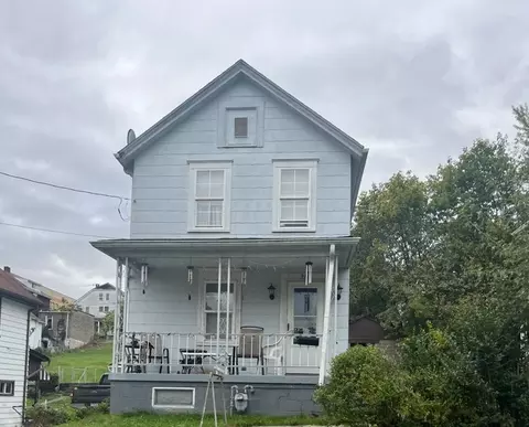 928 Locust Ave, Monessen, PA 15062
