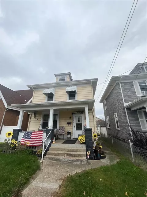 1008 Athalia Ave, Monessen, PA 15062