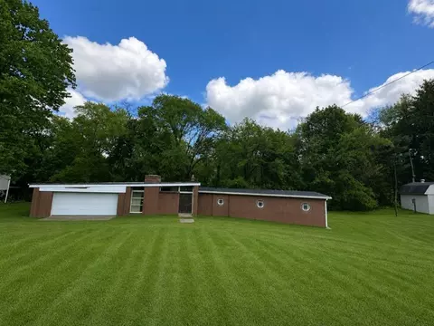 315 Morrison Ave, Ellwood City, PA 16117