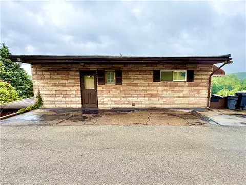 1306 Broadway Ave, East Mckeesport, PA 15035