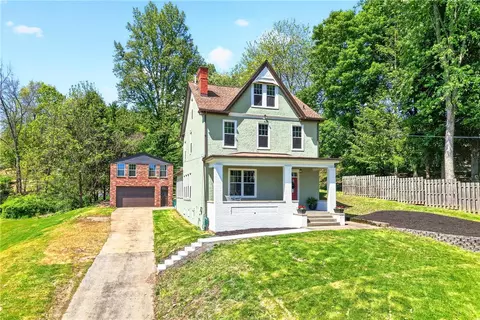 555 Thompson Run Rd, Pittsburgh, PA 15237