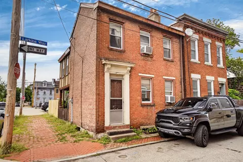 2301 Larkins, Pittsburgh, PA 15203