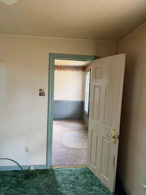 Other - 1015 Cascade Rd, Monaca, PA 15061 photo 6 of 11