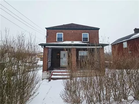 409 Mendelssohn Ave, Clairton, PA 15025