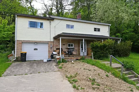 405 Upper, Pittsburgh, PA 15228