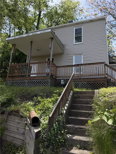 66 Transvaal Ave, Pittsburgh, PA 15212