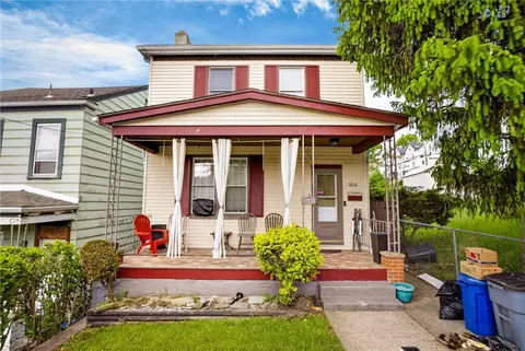 1616 Leolyn St, Pittsburgh, PA 15210