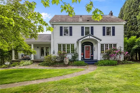 843 W Ingomar Rd, Pittsburgh, PA 15237