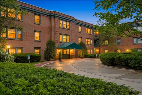 5825 5th Ave #314, Pittsburgh, PA 15232