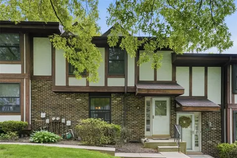 203 Sheffield Ct, Allison Park, PA 15101