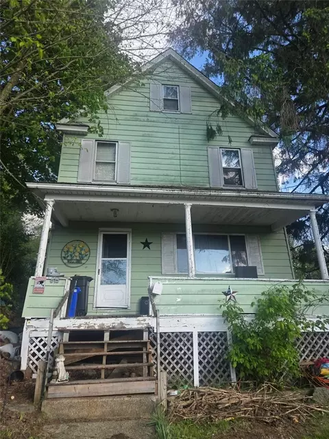 615 Bissell Ave, Oil City, PA 16301