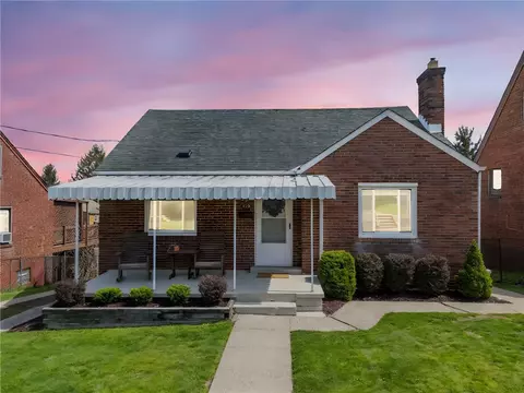 416 Phillips Ave, Mckees Rocks, PA 15136