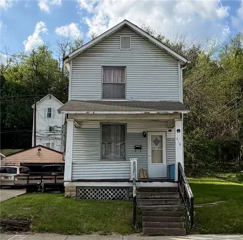 619 N Cedar St, New Castle, PA 16102