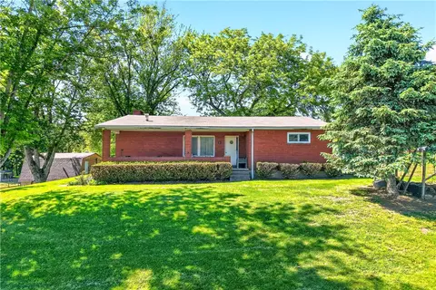 2000 School St, Clairton, PA 15025